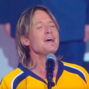 Keith Urban asked to sing National Anthem and crowd falls silent