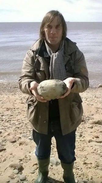 A couple was walking on the beach when they came across a peculiar-looking object…