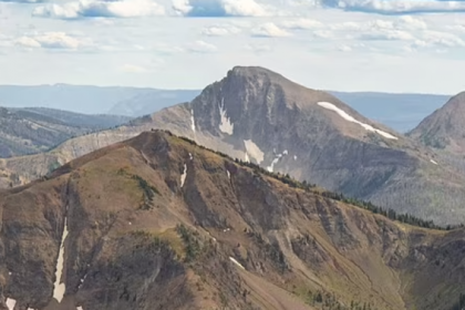 National Park Renames Famous Mountain After Some People Found It “Offensive”. See it below!!